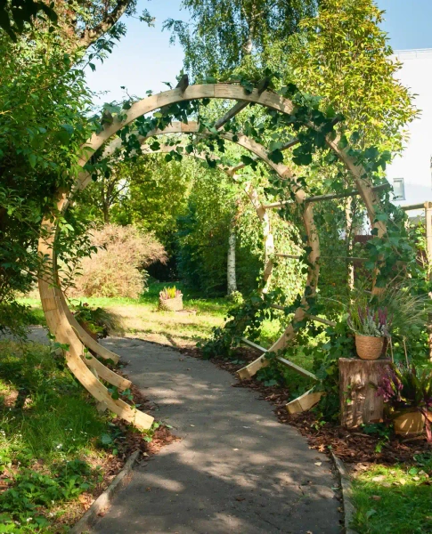 Moongate Garden Arch Triple 