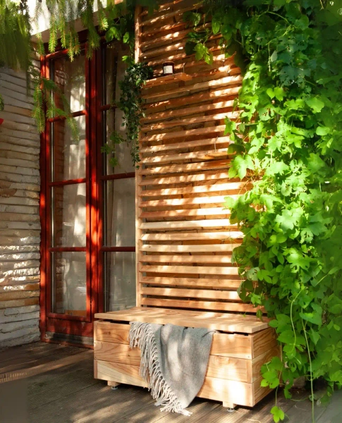 Venetian Lite Planter with flap - h239x59x43