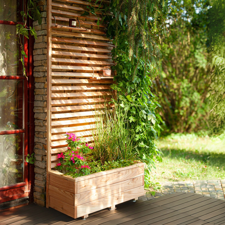 Venetian Larix Planter