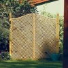 Privacy Diamond Trellis with Convex Arch